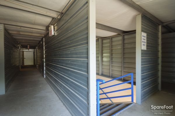 U-Save Park Self Storage. - 3800 Louisiana Avenue South