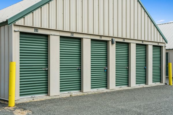 LocalStorage Granby - 138 West State Street