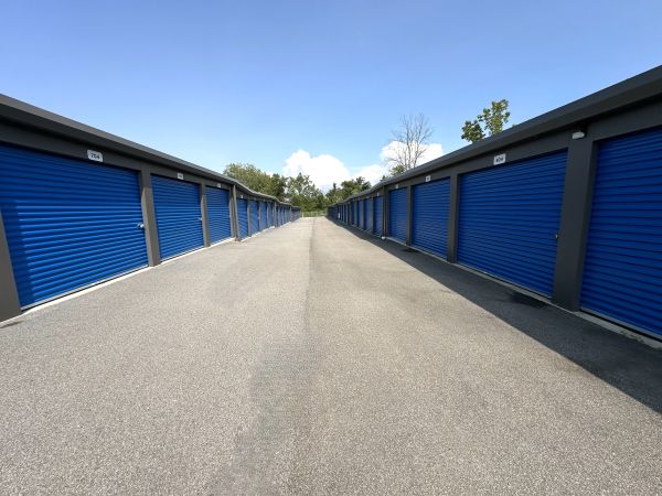 LocalStorage Hamburg - 5255 Southwestern Boulevard