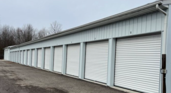 LocalStorage Hubbard - 2842 Bell Wick Road