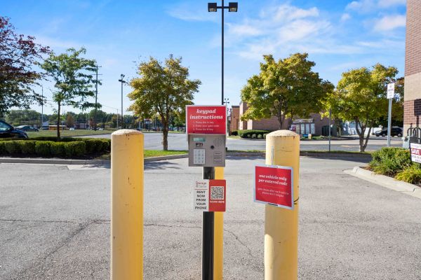 Storage Sense - Sterling Heights - 6127 Metro Parkway