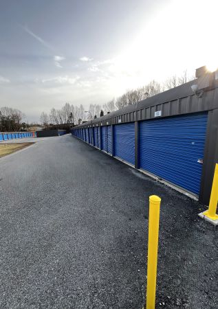 LocalStorage Bedford - 1127 East Lynchburg Salem Turnpike