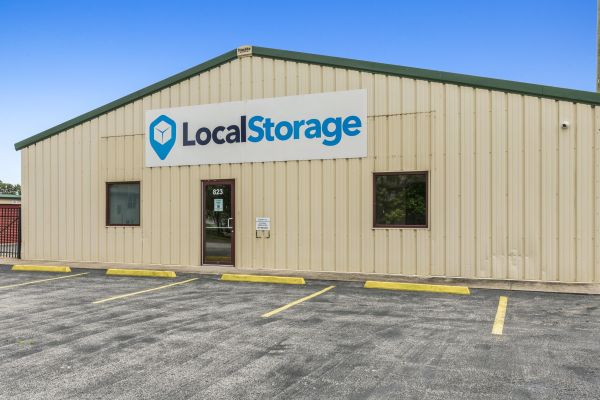 LocalStorage Bethalto - 823 South Prairie Street