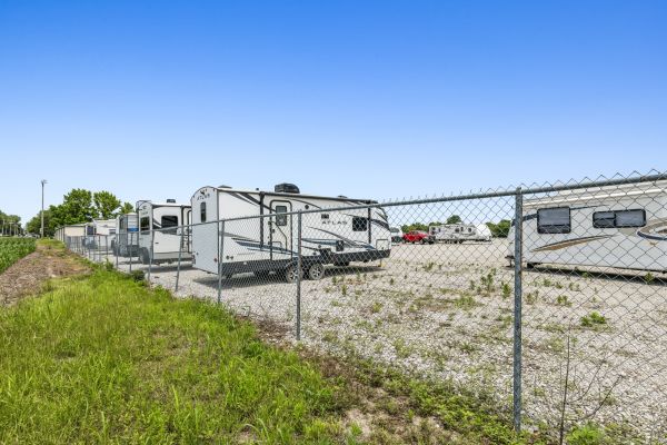 LocalStorage Bethalto - 823 South Prairie Street