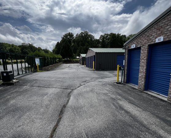 LocalStorage Blue Ridge - 3579 Blue Ridge Boulevard