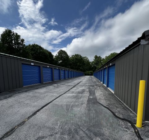 LocalStorage Blue Ridge - 3579 Blue Ridge Boulevard