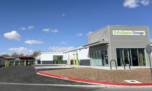 Extra Space Storage - 6350 - Albuquerque - De Vargas Rd SW - 9850 De Vargas Road Southwest