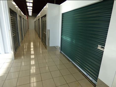 LocalStorage Clarence - 11234 Main Street