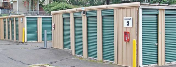 LocalStorage Waterbury - 990 Meriden Road