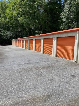 Victory Drive Storage - 4375 Victory Drive
