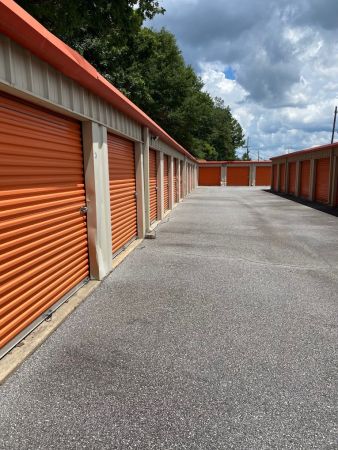 Victory Drive Storage - 4375 Victory Drive