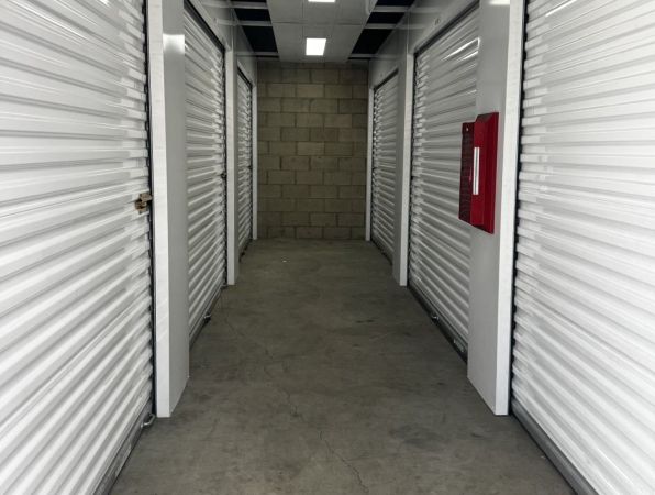 Extra Space Storage - 6862 - Walnut - Fairway Dr - 955 Fairway Drive