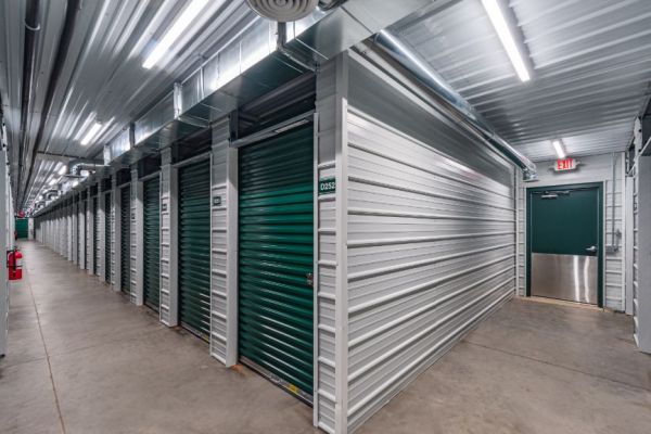 National Storage Comstock Park - Alpine - 4000 Alpine Avenue Northwest
