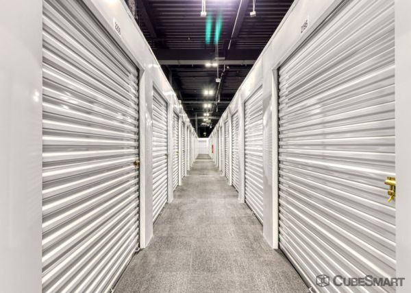 CubeSmart Self Storage AZ Phoenix N Metro Pkwy W - 9809 North Metro Parkway West