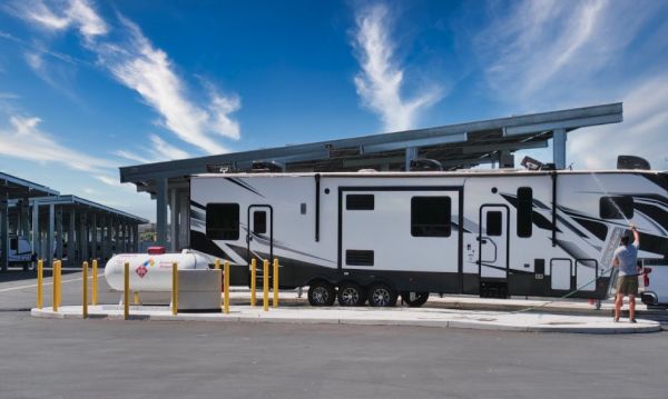 LuxeGuard Pittsburg RV & Boat Storage - 2515 Pittsburg-Antioch Highway