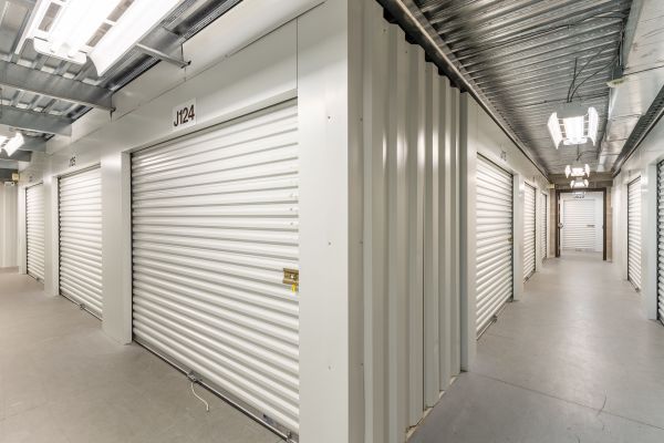 Carmel Drive Self Storage - 550 West Carmel Drive