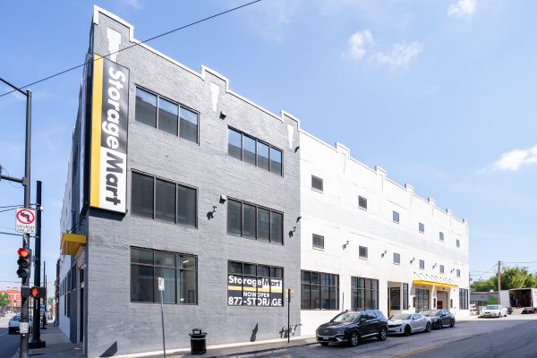 StorageMart - Grand Blvd & 5th St - 417 Grand Boulevard