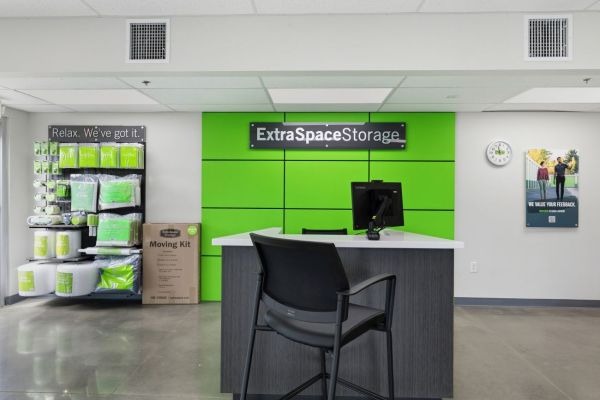 Extra Space Storage - 6372 - Ruskin - 30th St SE - 353 30th Street Southeast