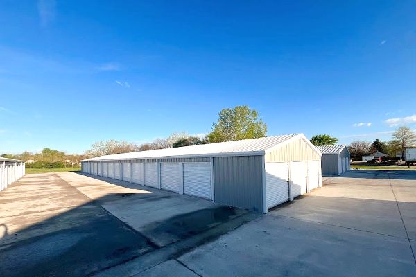 Owl Storage - Macomb - 116 South Shady Lane