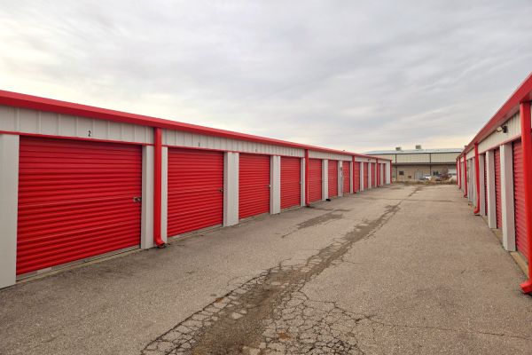 Owl Storage - Columbia - I-70 - 8300 Interstate 70 Drive Southeast