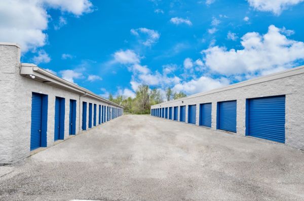 Pontoon Plaza Storage - 2901 Pontoon Rd