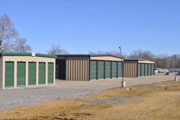 Deer Run Storage Units - 2626 South 8th Street