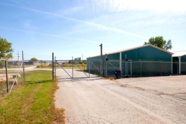Owl Storage - Kansas City - E 210 - 14600 Missouri 210