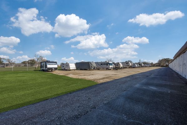 Nest Storage - Angleton - 12126 Farm to Market Road 523