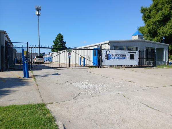 Success Storage Oklahoma City - 4416 Southwest 3Rd Street