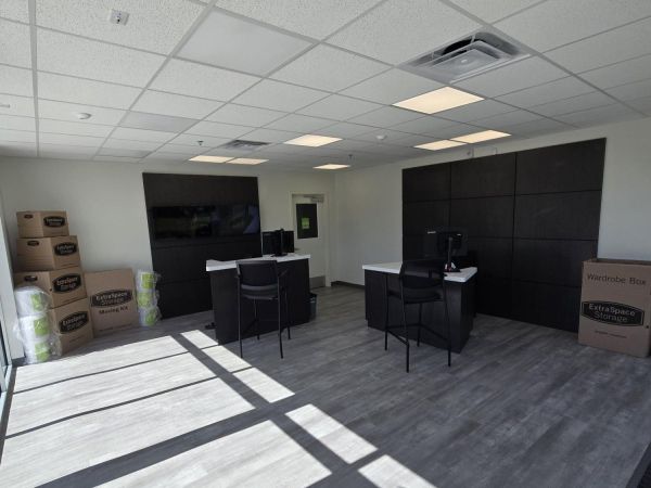 Extra Space Storage - 6191 - Apopka - McVilla Ave - 1619 McVilla Avenue