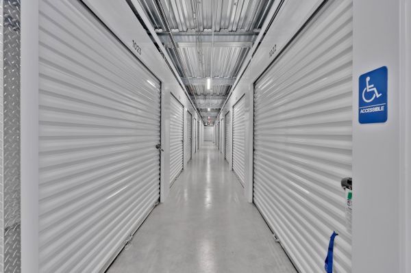 Full House Storage - Jacksonville - 570 Richlands Highway