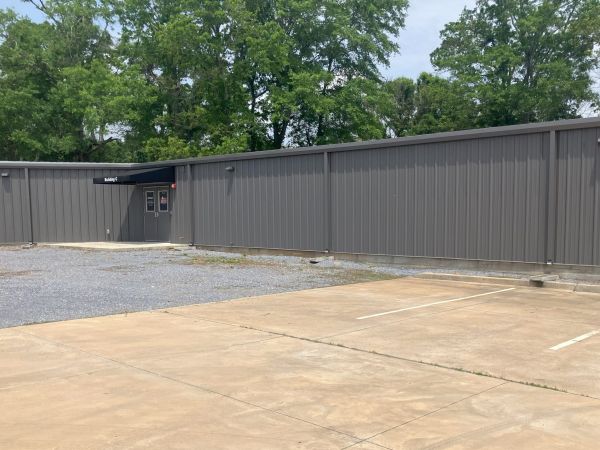 Storage Sense - Millbrook - Oak Tree - 5375 Oak Tree Road