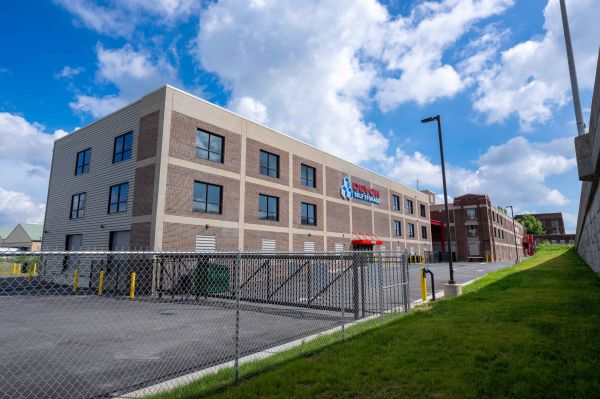 Devon Self Storage - 9196 - Union Blvd - 4222 Union Boulevard