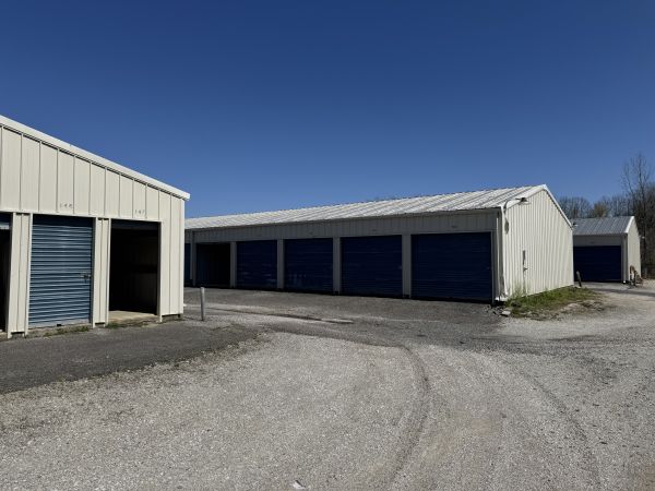 All Season's Storage - 13255 Slone Court