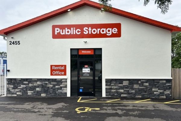 Public Storage - Moraine - 2455 Dryden Rd - 2455 Dryden Rd