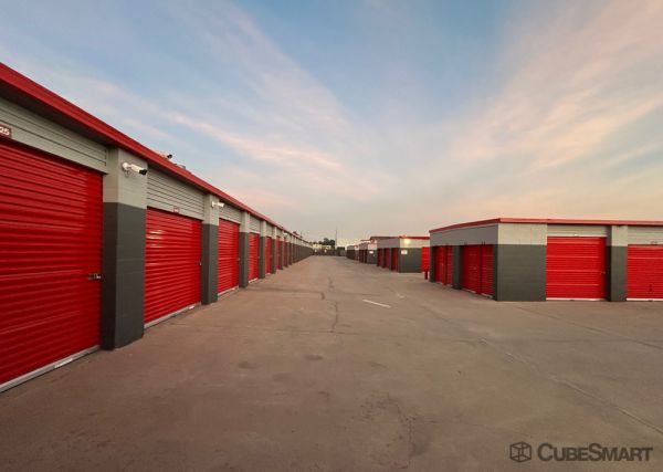 CubeSmart Self Storage CA Pomona Hershey St - 333 Hershey Street