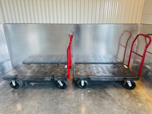 Out A Space Storage - 14 Thacker Loop
