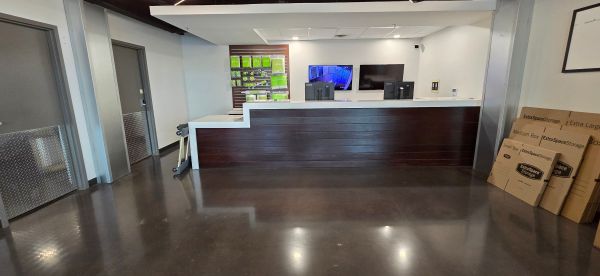 Extra Space Storage - 6908 - Austin - W 5th St - 1411 West 5th Street