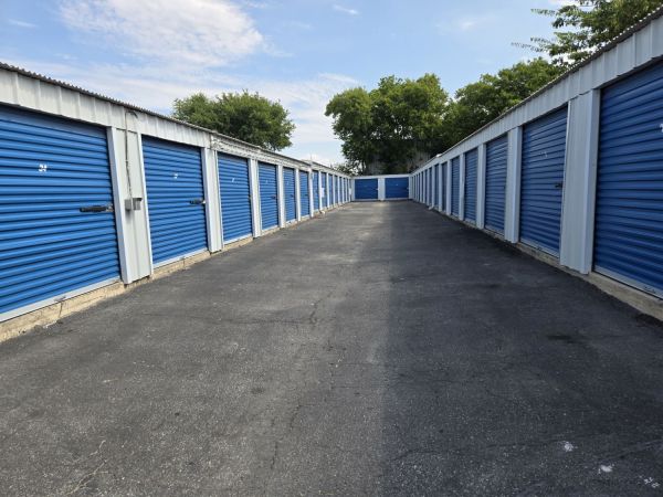 Extra Space Storage - 6868 - Austin - Wagon Trail - 824 Wagon Trail
