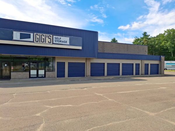 GiGi's Self Storage - Stafford - 40 West Stafford Road