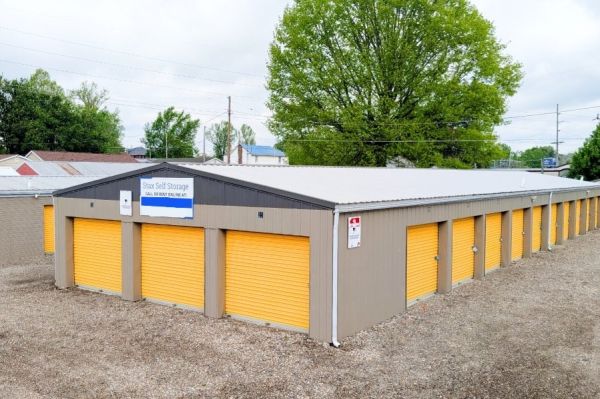 Stax Self Storage - 3605 Perry Street
