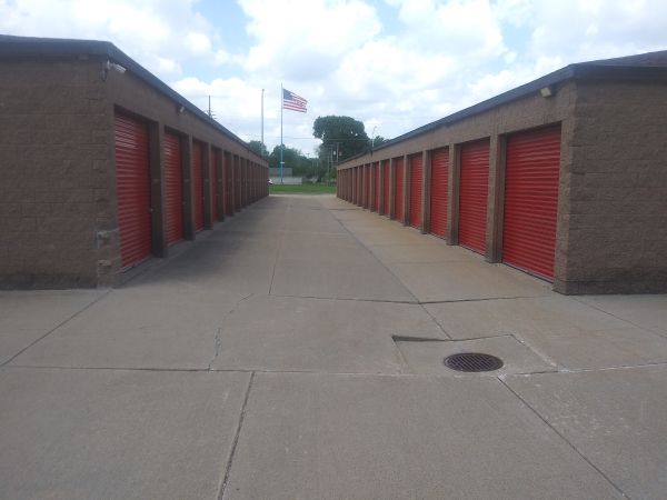 ClearHome Self Storage - Warren - 28000 Mound Road