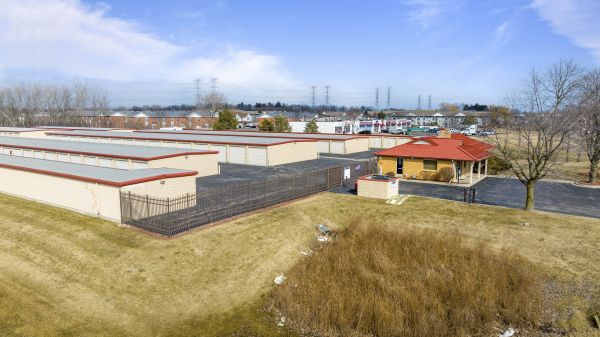 ClearHome Self Storage - Zion - 4242 Illinois 173
