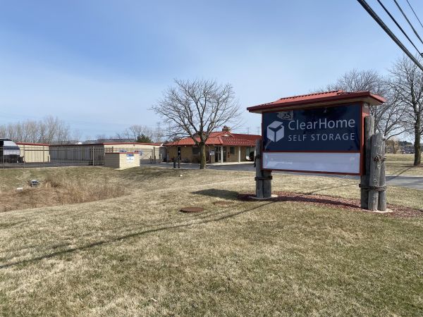 ClearHome Self Storage - Zion - 4242 Illinois 173