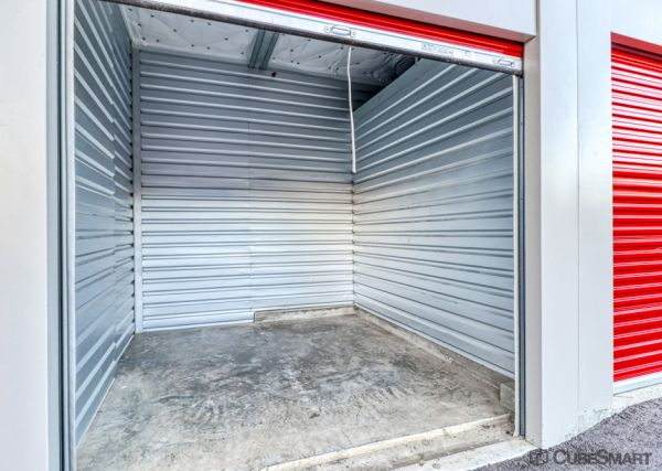 CubeSmart Self Storage - 2506 Dickerson Pike- TN - 2506 Dickerson Pike