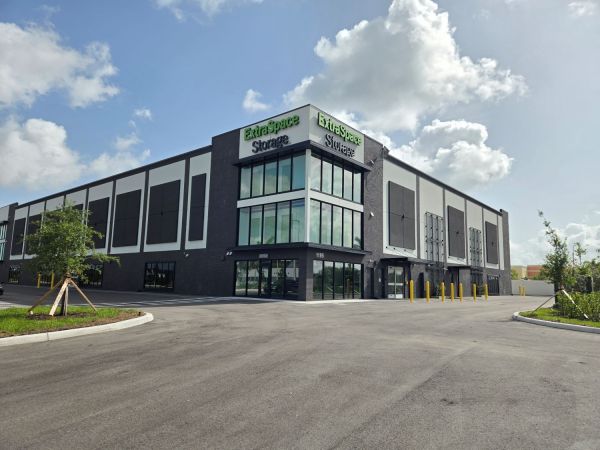 Extra Space Storage - 6657 - Cape Coral - 1195 SW Pine Island Rd - 1195 Southwest Pine Island Road