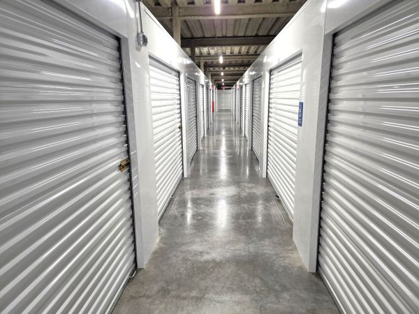 Extra Space Storage - 6741 - Buffalo Grove - Lexington Dr - 105 Lexington Drive