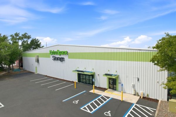 Extra Space Storage - 6872 - Port Charlotte - 18485 Paulson Dr - 18485 Paulson Drive