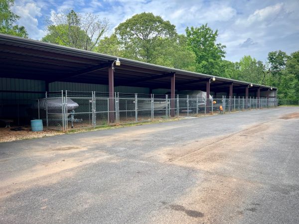 Back Water RV Park & Self Storage - 761 Lee Road 344