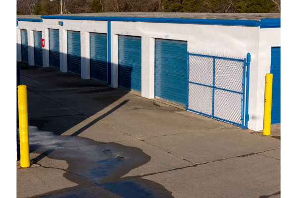 Stronghold Self Storage- Eastgate - 758 Old State Route 74